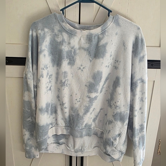 Pink Rose Tops - Tie-Dye Sweatshirt